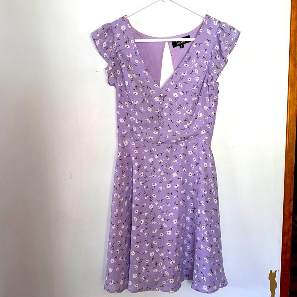 Lulu’s lilac dress - size small
